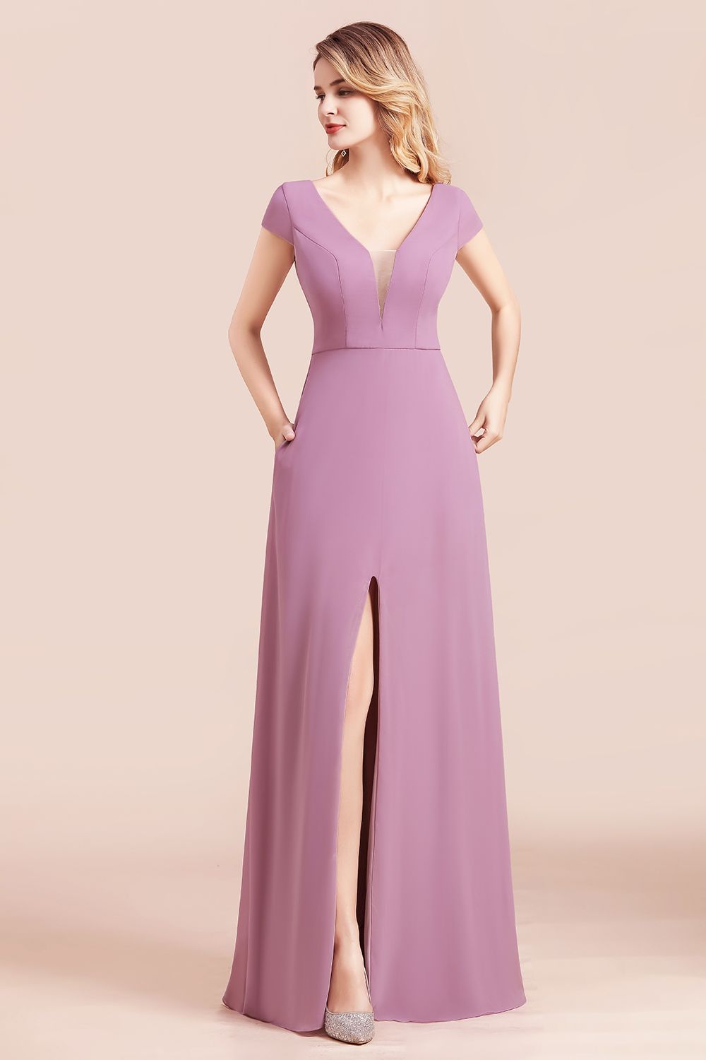 Chic V-Neck Chiffon Wisteria Bridesmaid Dresses with Short Sleeves-Babyonlines