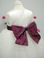 Elegant Ball Gown Scoop Neck Tulle Flower Girl Dresses