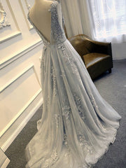 Elegant Ball Gown With Appliques Lace & Illusion Tulle Sweep Train Wedding Dress