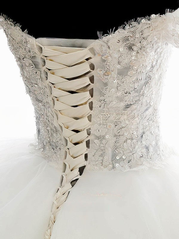 Elegant Off-the-shoulder Ball Gown Wedding Dress with Tiered Organza Skirt