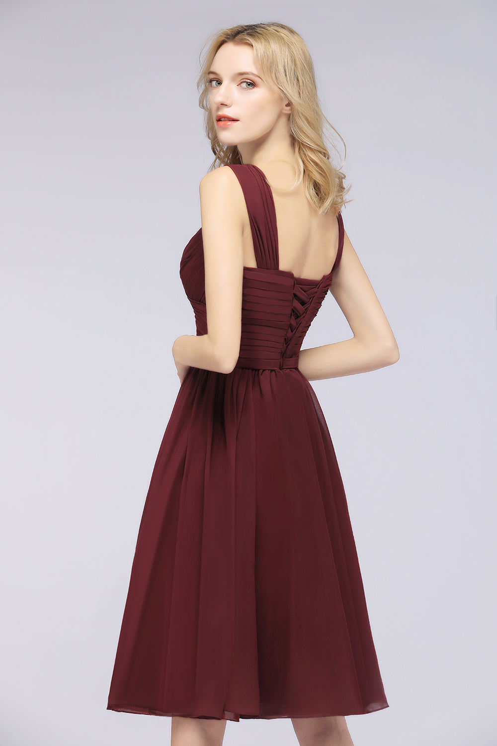 Elegant Ruffle Straps Short Burgundy Bridesmaid Dresses Online-Babyonlines