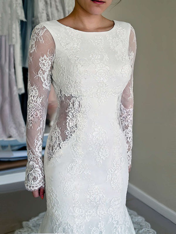 Elegant Trumpet/Mermaid Scoop Neck Lace Sweep Train Wedding Dress