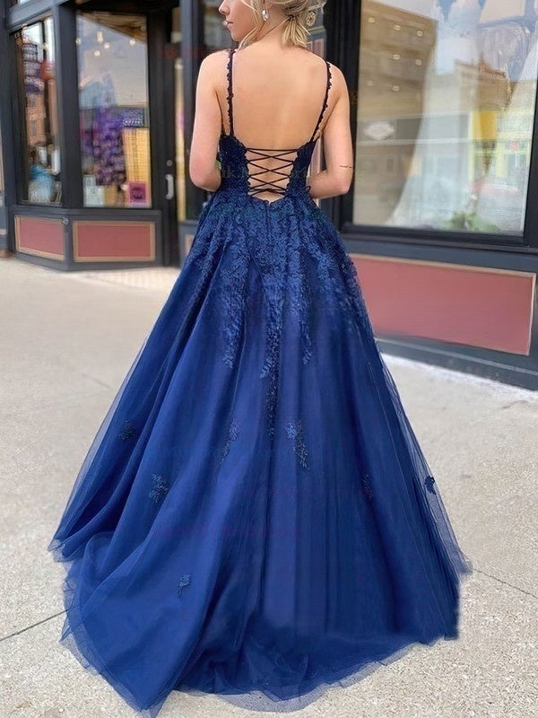 Elegant V-neck Appliques Lace Prom Dress with Tulle Sweep Train