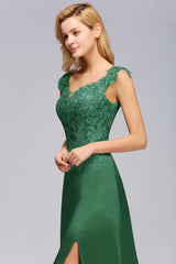 Elegant V-Neck Dark Green Lace Bridesmaid Dresses with Front-Slit-Babyonlines