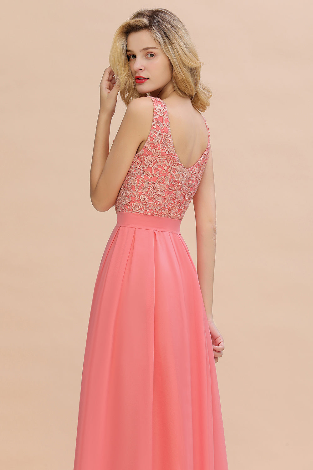 Exquisite Lace Scoop Sleeveless Bridesmaid Dresses Online with Ruffle-Babyonlines