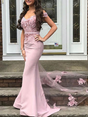 Glamorous Off-the-shoulder Trumpet/Mermaid Prom Dress with Sweep Train and Stretch Crepe Appliques Lace