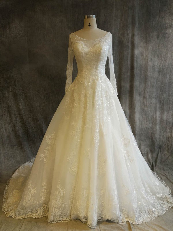 Gorgeous Ball Gown Illusion Tulle Chapel Train Wedding Dresses With Appliques Lace