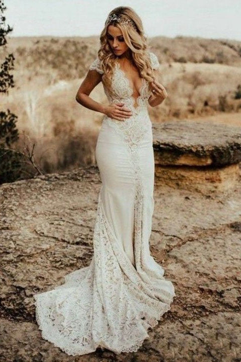 Lace Silk-like Satin Trumpet/Mermaid V-neck Wedding Dress with Sweep Train