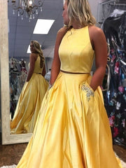 Look Like a Princess with Scoop Neck Satin Floor-length Beading Prom Dresses