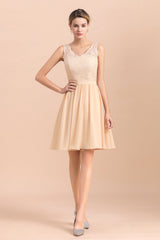 Pretty V-Neck Chiffon Lace Short Bridesmaid Dress with Ruffles Online-Babyonlines