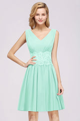 Pretty V-Neck Short Sleeveless Lace Bridesmaid Dresses Online-Babyonlines