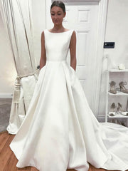 Satin Sweep Train Wedding Dress with Pockets - Ball Gown Scoop Neck
