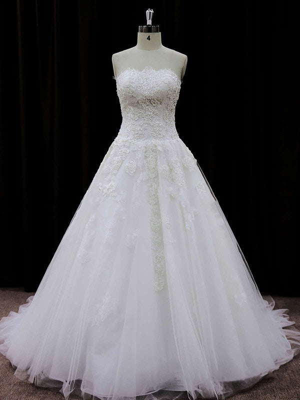 Straight Tulle Court Train Wedding Dress with Appliques Lace for a Ball Gown Look