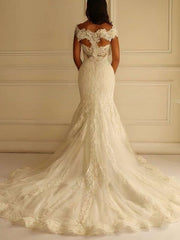 Trumpet/Mermaid Lace Tulle Court Train Wedding Dress with Appliques