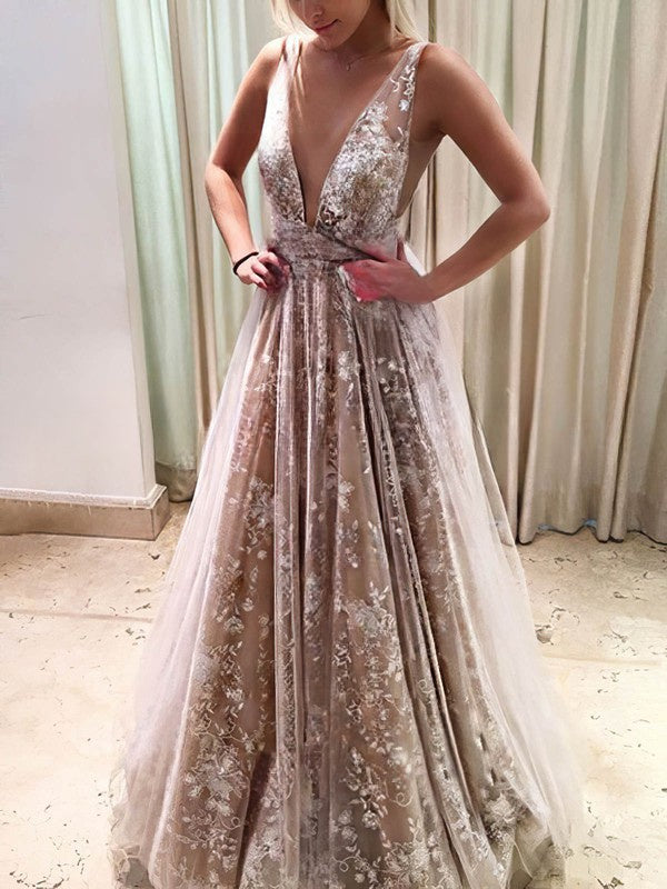 V-neck Lace Tulle Ball Gown Princess Prom Dresses