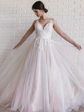 V-neck Tulle Ball Gown Wedding Dress With Appliques Lace and Sweep Train