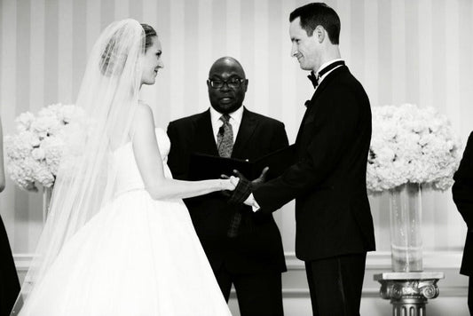 A slightly chaotic but perfect wedding tale with Babyonlines