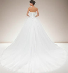 Sweetheart A-line Lace Up Back White Long Tulle Wedding Dress