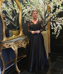 Black Lace V-neck Long Sleeve Satin Mother Of The Bride Dress Babyonlines 