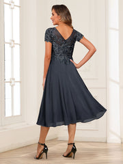 A Line Princess Scoop Neck Short Sleeve Chiffon Mother of the Bride Dress with Applique