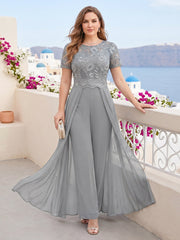 A Line Princess Scoop Short Sleeve Plus Size Mother of the Bride Jumpsuit with Applique