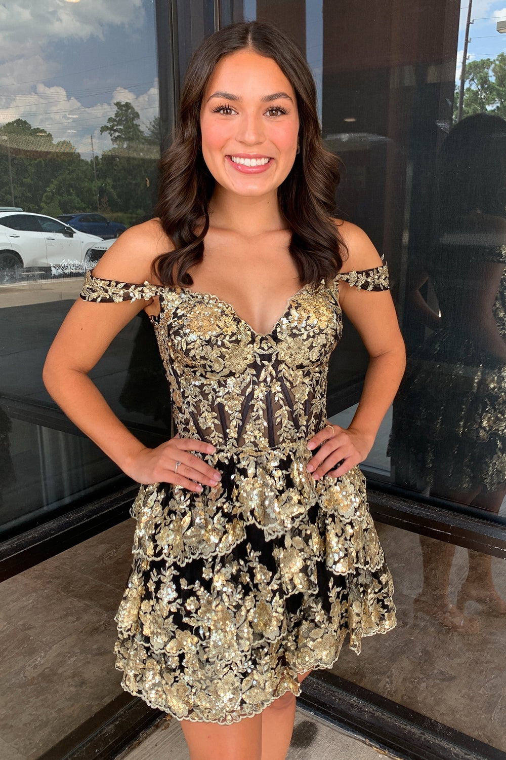 Sparkly Grey A-Line Tiered Lace Short Homecoming Prom Dress