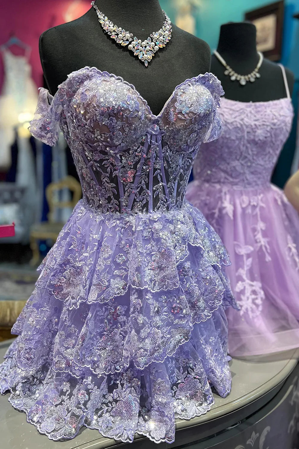 Sparkly Grey A-Line Tiered Lace Short Homecoming Prom Dress