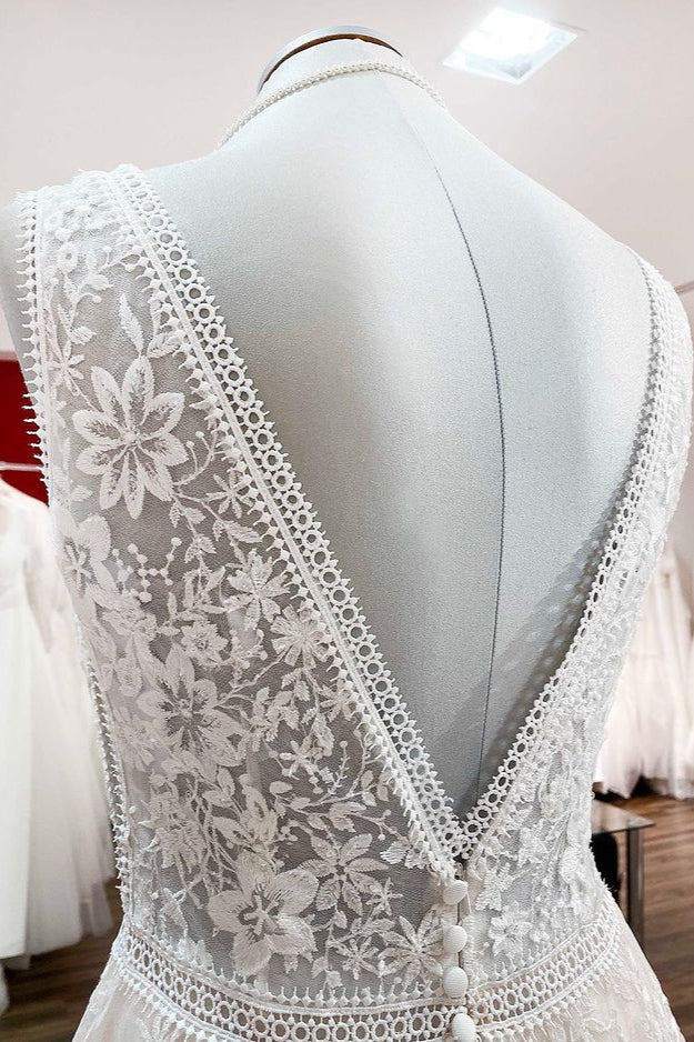 Beautiful Long Wedding Dress With A-Line Appliques Tulle Lace Open Back Design