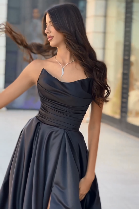 Beautiful Black Strapless Long Prom Dress with Split