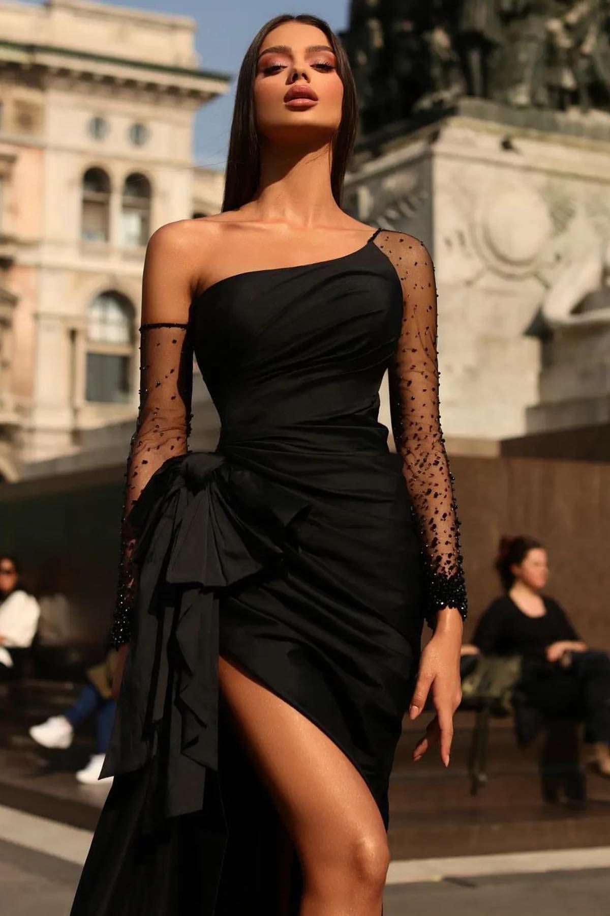 Black One Shoulder Long Sleeve Tulle Prom Dress with Pleated Split