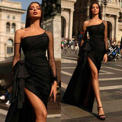 Black One Shoulder Long Sleeve Tulle Prom Dress with Pleated Split