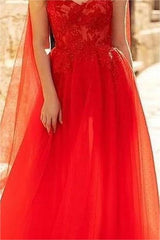 Charming Red Spaghetti Strap Sweetheart Prom Dress with Appliques