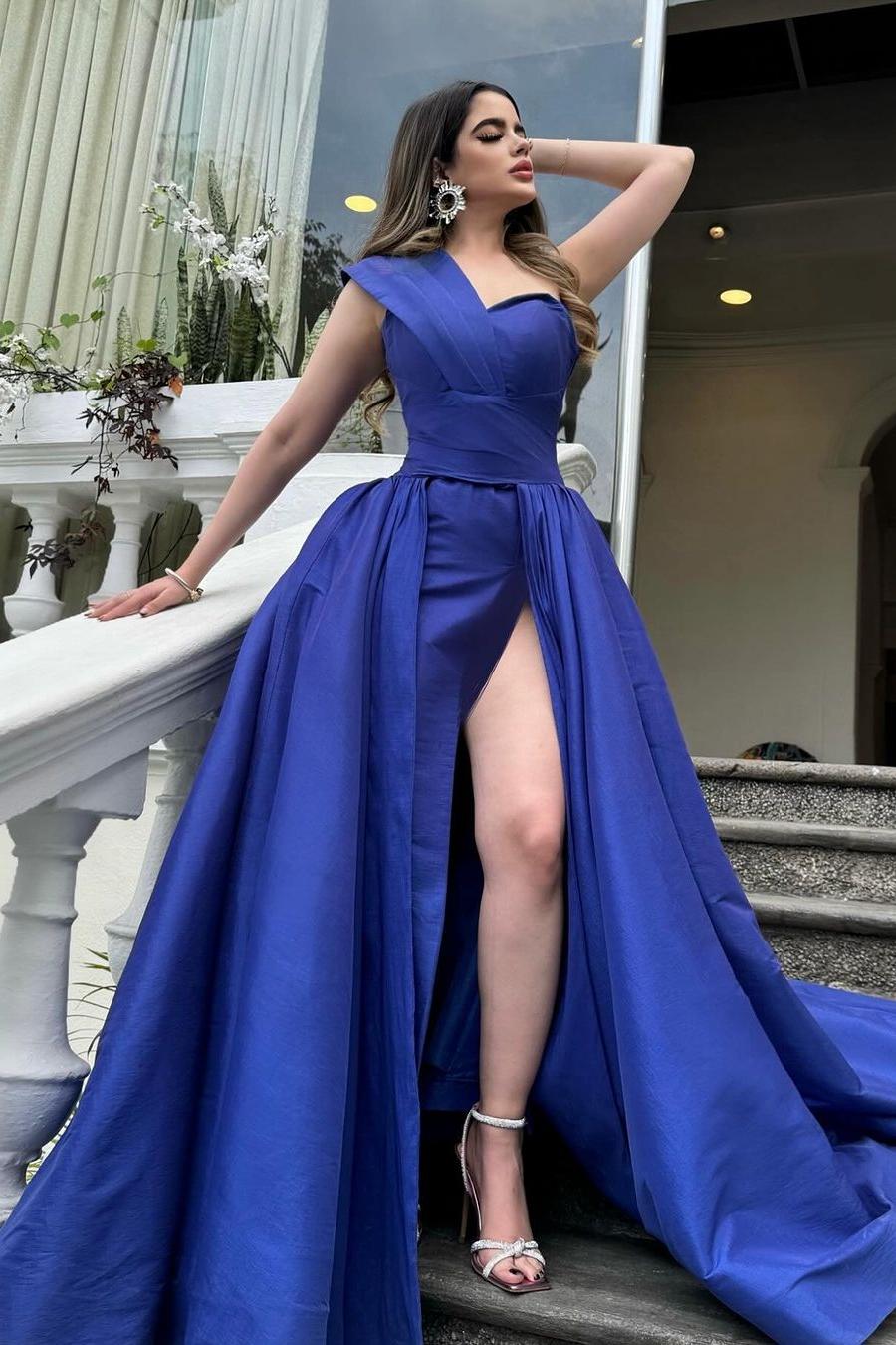 Chic One Shoulder Sweetheart Long Prom Dress with Front Split