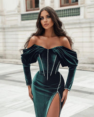 Dark Green Long Sleeve Classic Long Prom Dress with Belt and Split