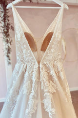 Deep V-Neck A-Line Floor-Length Tulle Wedding Dress with Floral Lace
