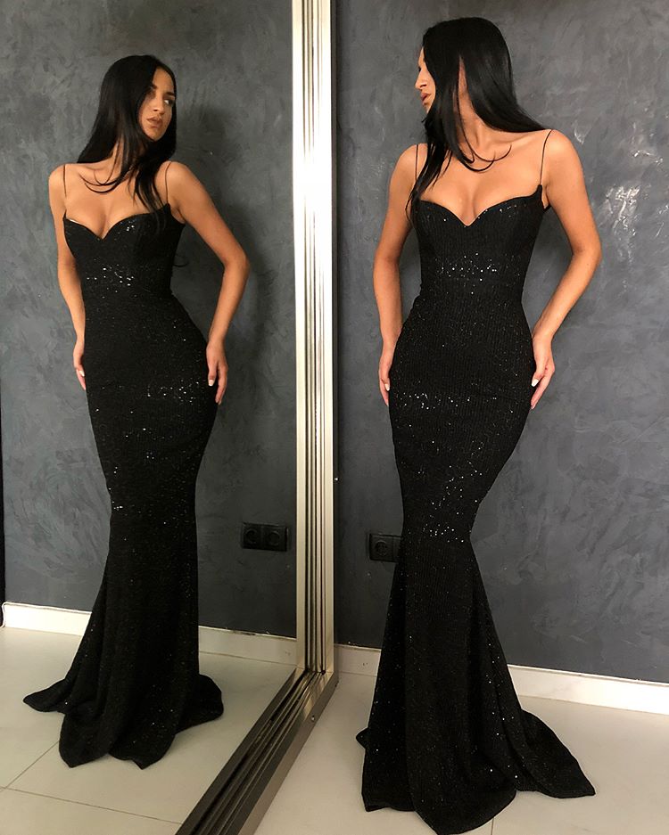 Elegant Black Spaghetti Strap Mermaid Prom Dress with Sequins