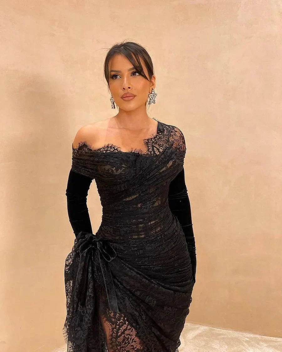 Elegant Black Asymmetric Long Prom Dress with Split Gloves