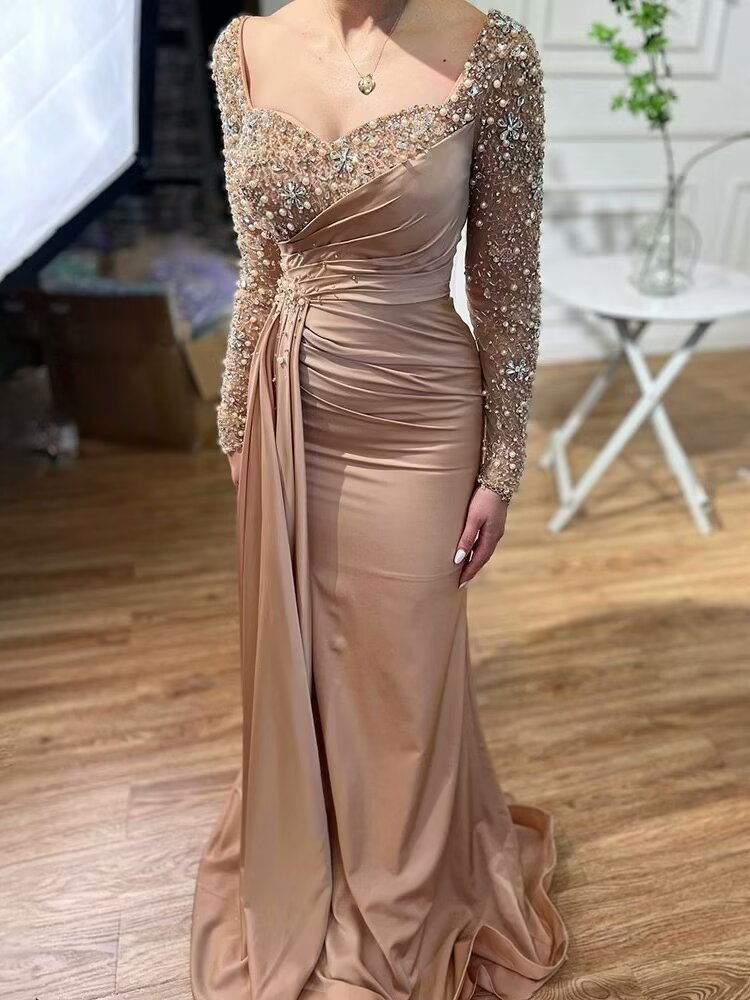 Elegant Long Sleeve Mermaid Long Prom Dress with Bead Embroidery