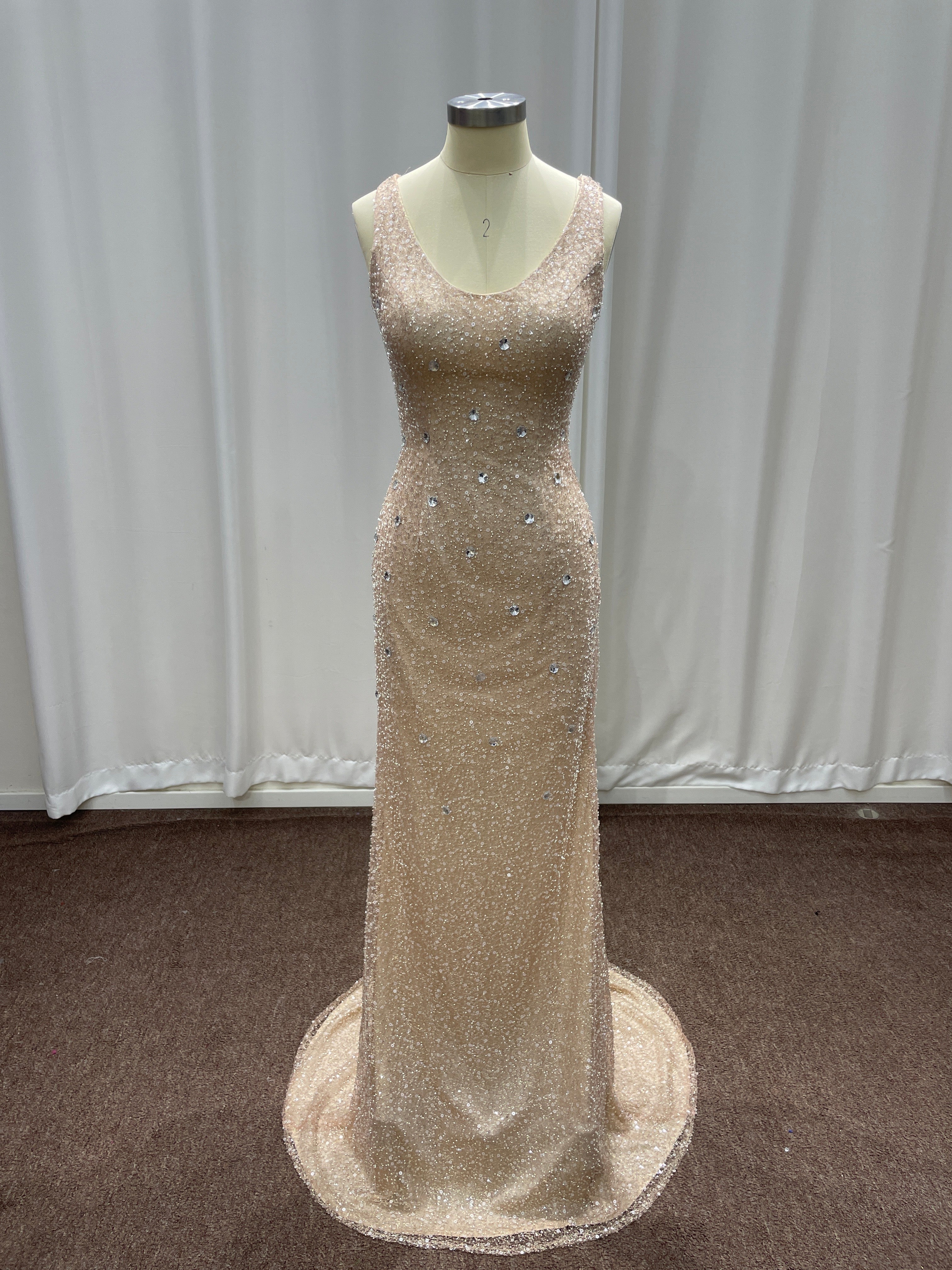Elegant Long Mermaid Sequin Sleeveless Prom Dresses