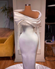 Elegant White Long Sleeve Evening Dress with Beadings