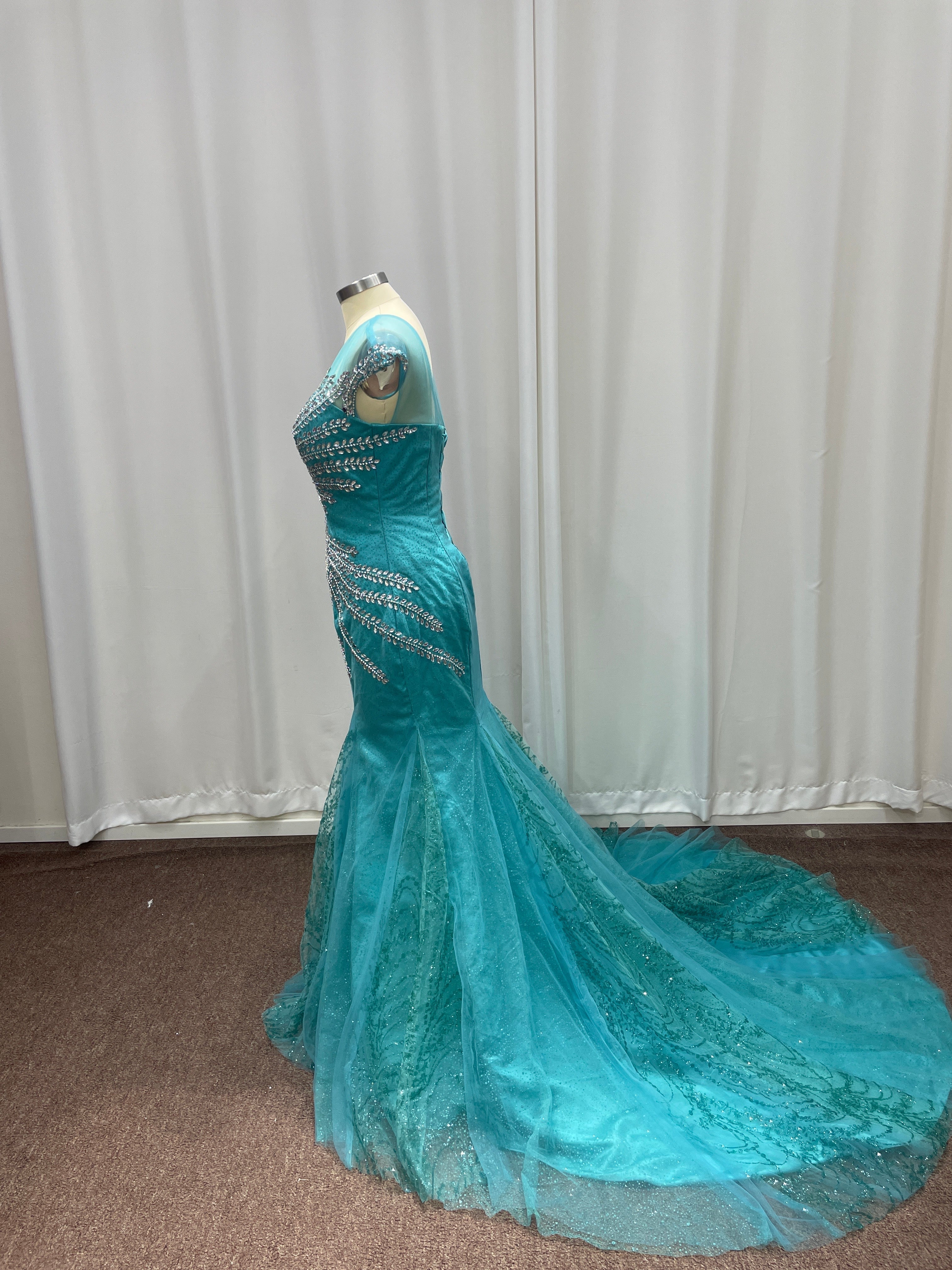 Off-the-Shoulder Long Mermaid Evening Formal Dresses with Beaded