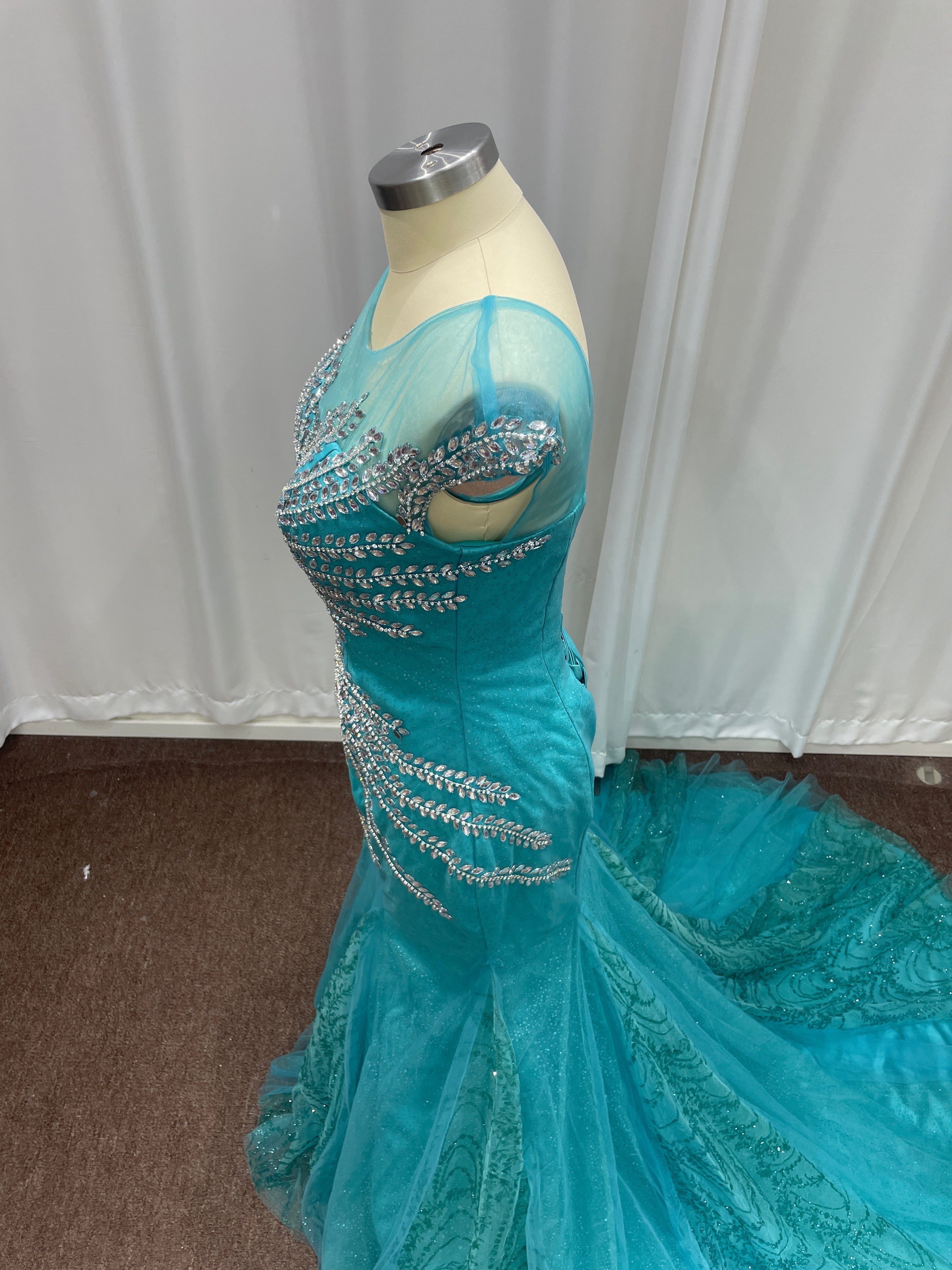 Off-the-Shoulder Long Mermaid Evening Formal Dresses with Beaded