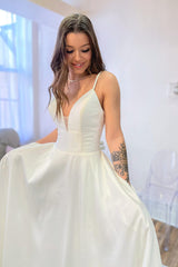 Glamorous A-Line Spaghetti Strap Sweetheart Wedding Dress with Satin Backless Design