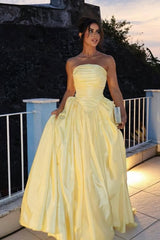 Glamorous Strapless Long Prom Dress with Pleated Details