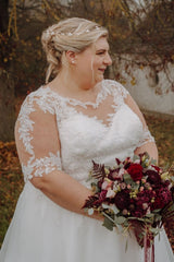 Babyonlines Half Sleeves Sweetheart Plus Size Wedding Dresses with Lace Applique