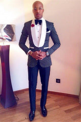 Handsome Polka Dot Navy Blue Shawl Lapel Prom Suit for Guys, One Button