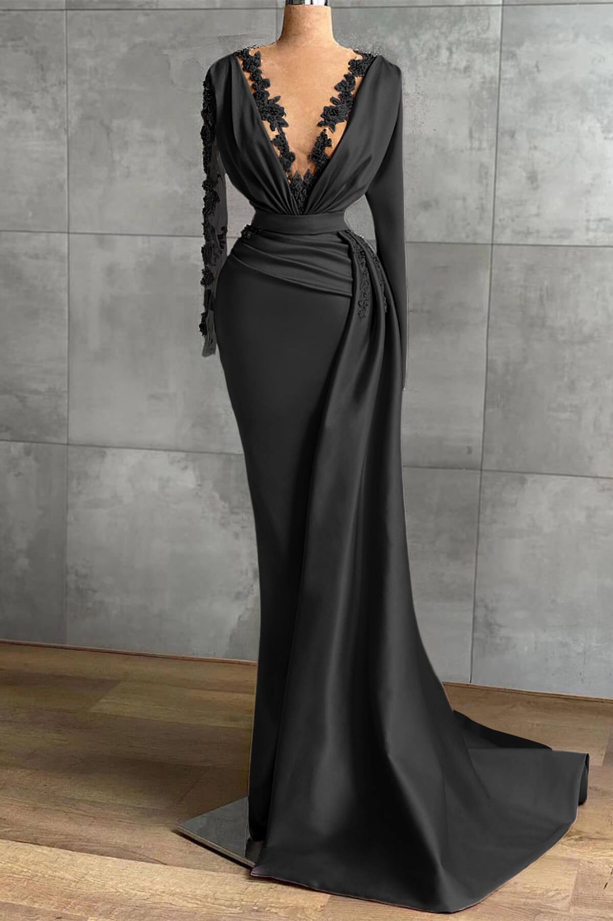 V-Neck Long Sleeve Mermaid Long Prom Dress with Ruffles and Appliques