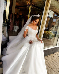 Off-the-shoulder A-Line Wedding Dress With Long Sleeves Appliques