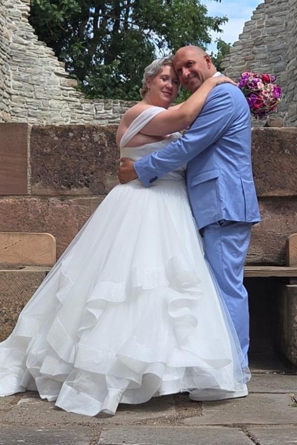 Babyonlines Off-the-Shoulder Ball Gown Plus Size Wedding Dresses