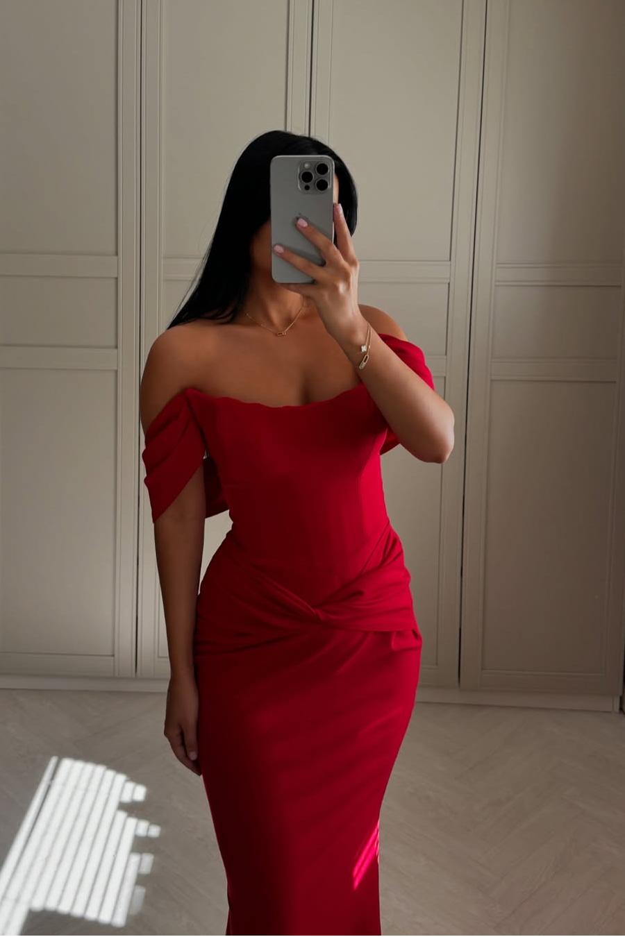 Off the Shoulder Mermaid Long Prom Dress with Pleated